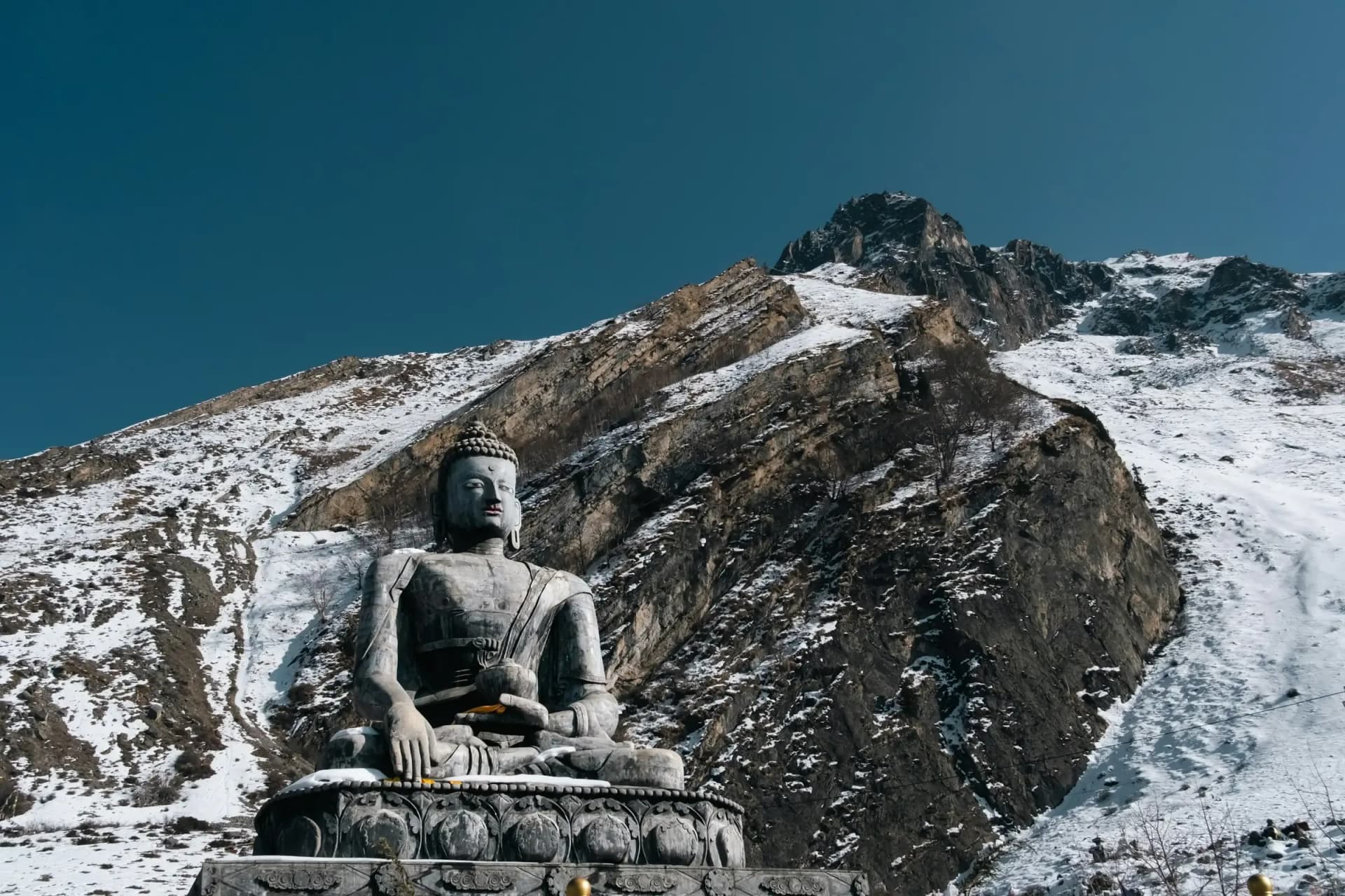 The great Buddha statue at Muktinath after fresh snow